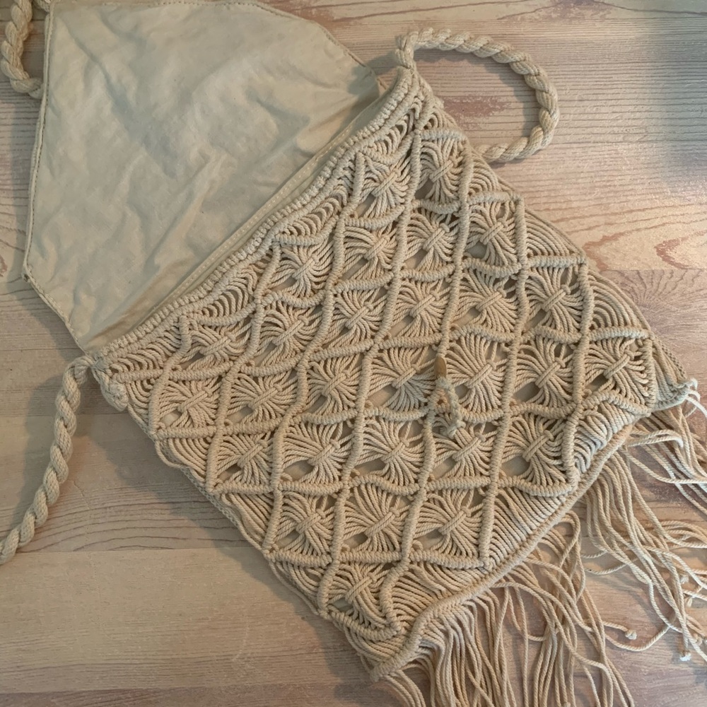 Macrame crossbody bag